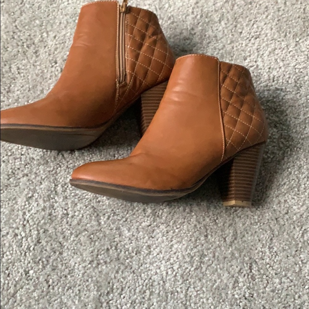 Chestnut colored booties (sold on fb)